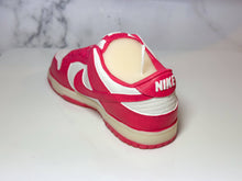 Load image into Gallery viewer, Dunk Candle-Low Pink/White: Unscented