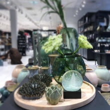 Load image into Gallery viewer, Sailboat Snow Globe