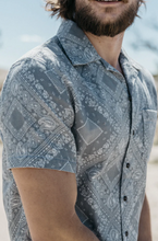 Load image into Gallery viewer, KATO WRENCH S/S WVN IN GRAT BAND